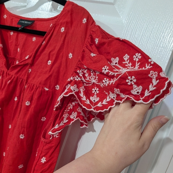 Lane Bryant Red and White Embroidered Flutter Sleeve Tassels Blouse in Size 20 - Picture 7 of 9